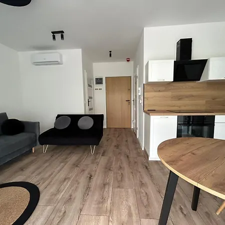 J And J Summer-winter Hevenia